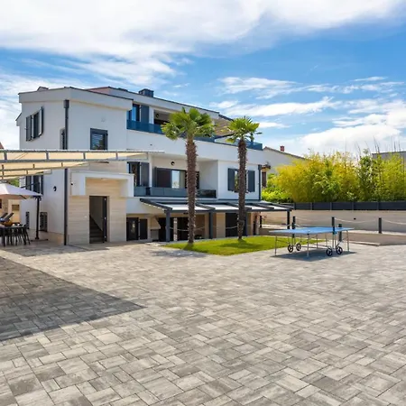Estate 2 - Island Krk By Guide Malinska