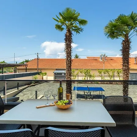 Apartament Estate 2 - Island Krk By Guide *